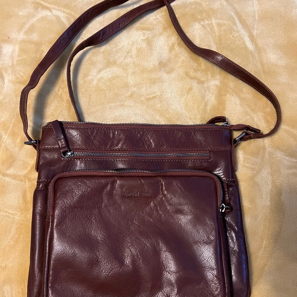 Leather Crossbody Bag in Brown
